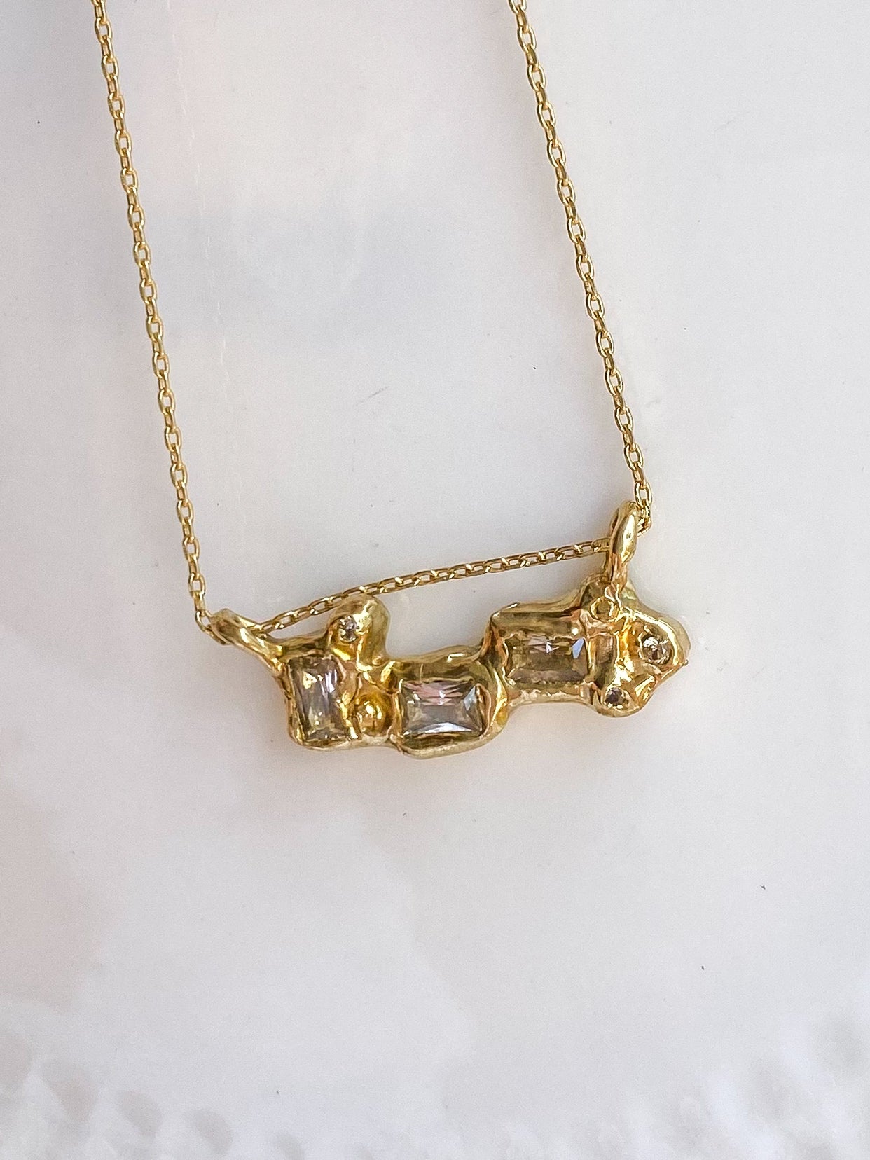 Wander Pendant