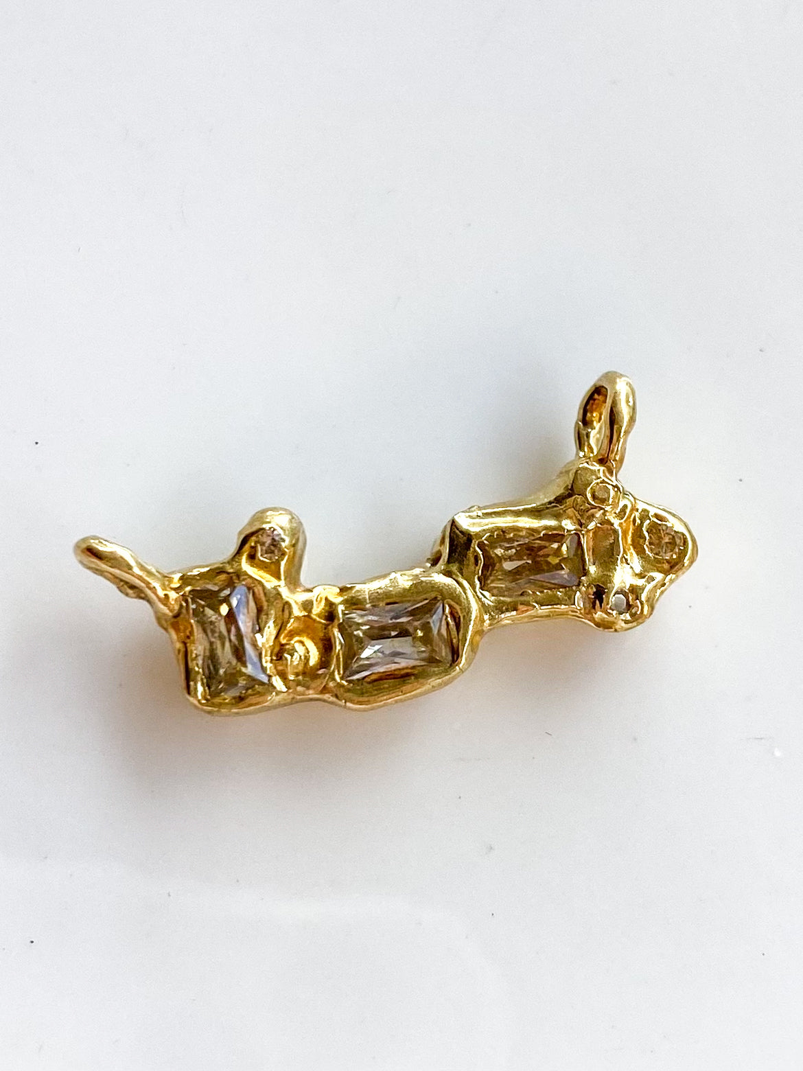 Wander Pendant