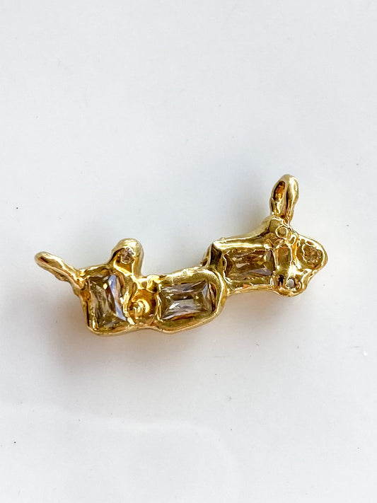 Wander Pendant